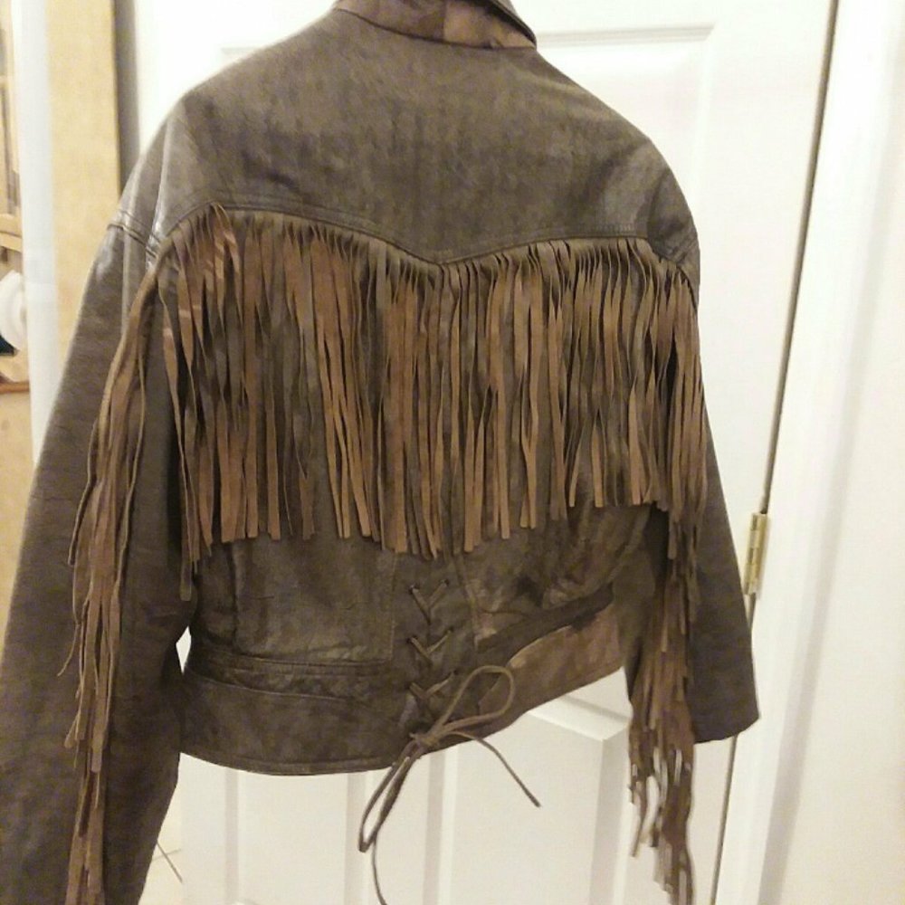 Leather like distressed cropped ladies large jacket